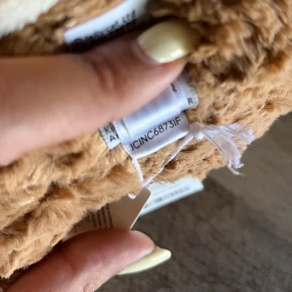 Jellycat Bathrobe Bartholomew Bear - Authentic & NWT! - Picture 6 of 6